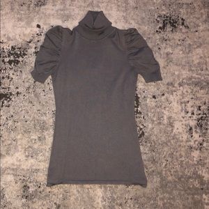 Love by Design Gray Puffy Short Sleeve Turtle Neck Sweater top, size Small
